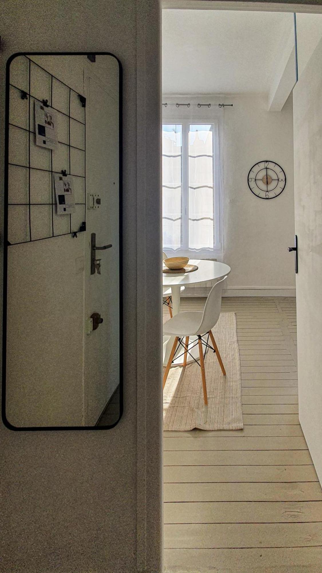 Charming Studio With View Of The Abbaye-Aux-Hommes Caen Chambre photo